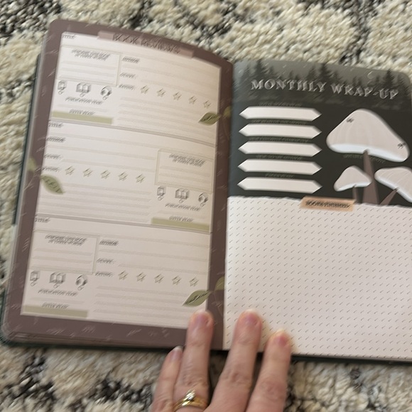 New without tags Owlcrate reading planner - Picture 7 of 8